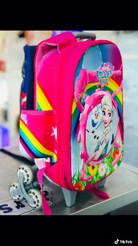 🎒✨ Girls’ Cartoon Trolley School Bag ✨🎒