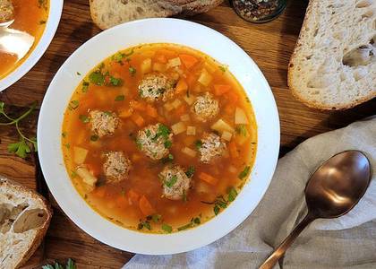 Ciorba de perisoare de pui   (480g)