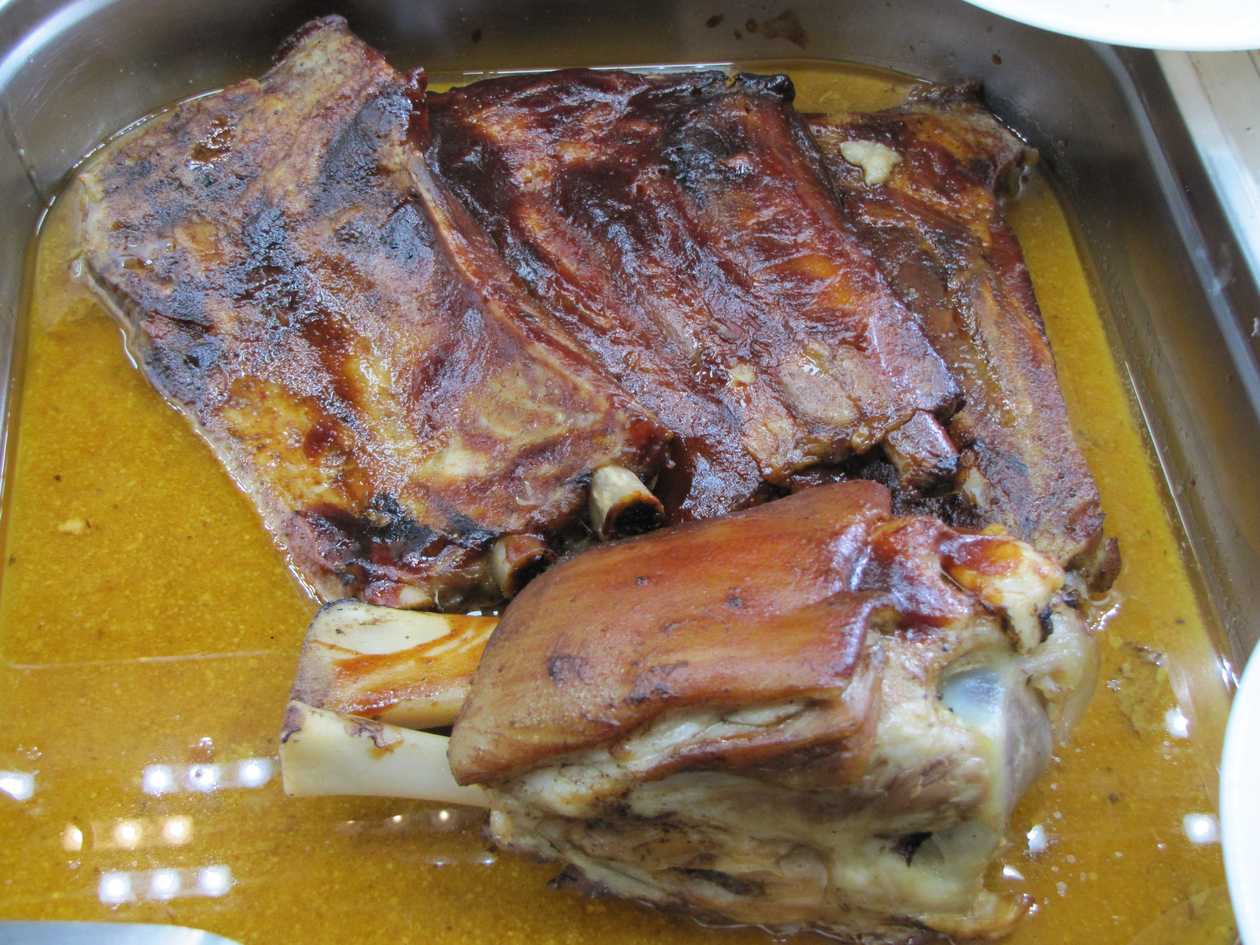 Oven-Baked Barbecue Ribs