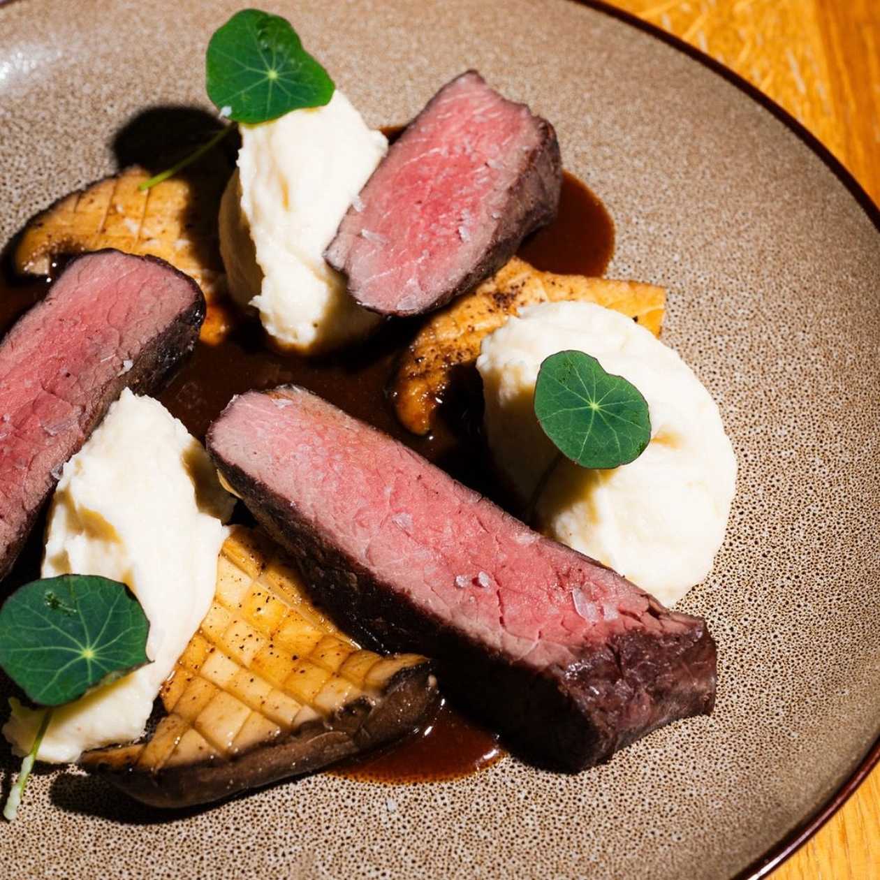 JELENÍ CHRBÁT SOUS VIDE