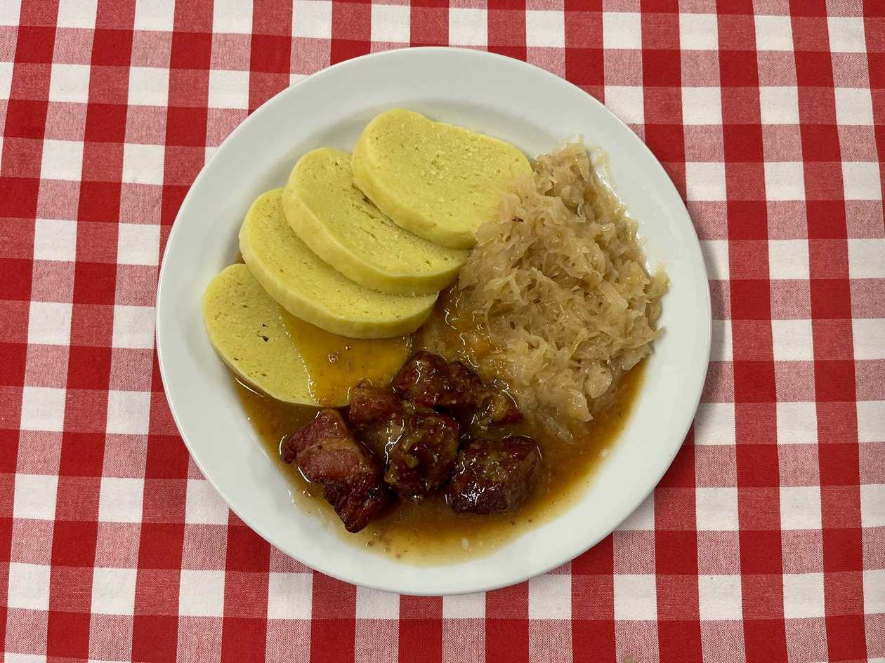 Roast Pork Neck, Cabbage, Potato Dumplings (200g)