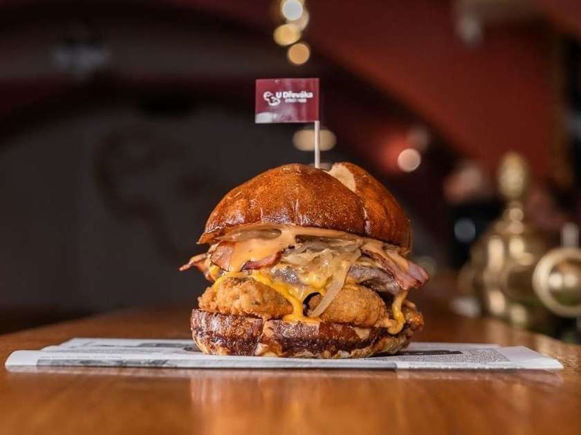 Chilli Cheese Burger 🌶️