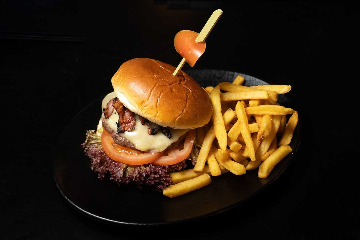 Moonlight Homemade Beef Burger