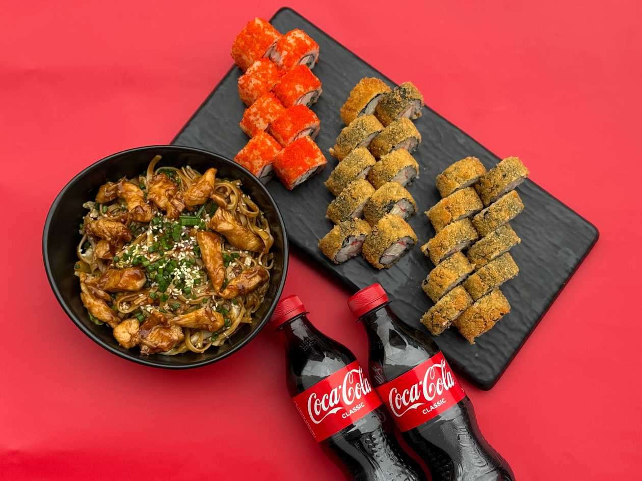 Noodle combo menu 2 + coca cola 300 ml