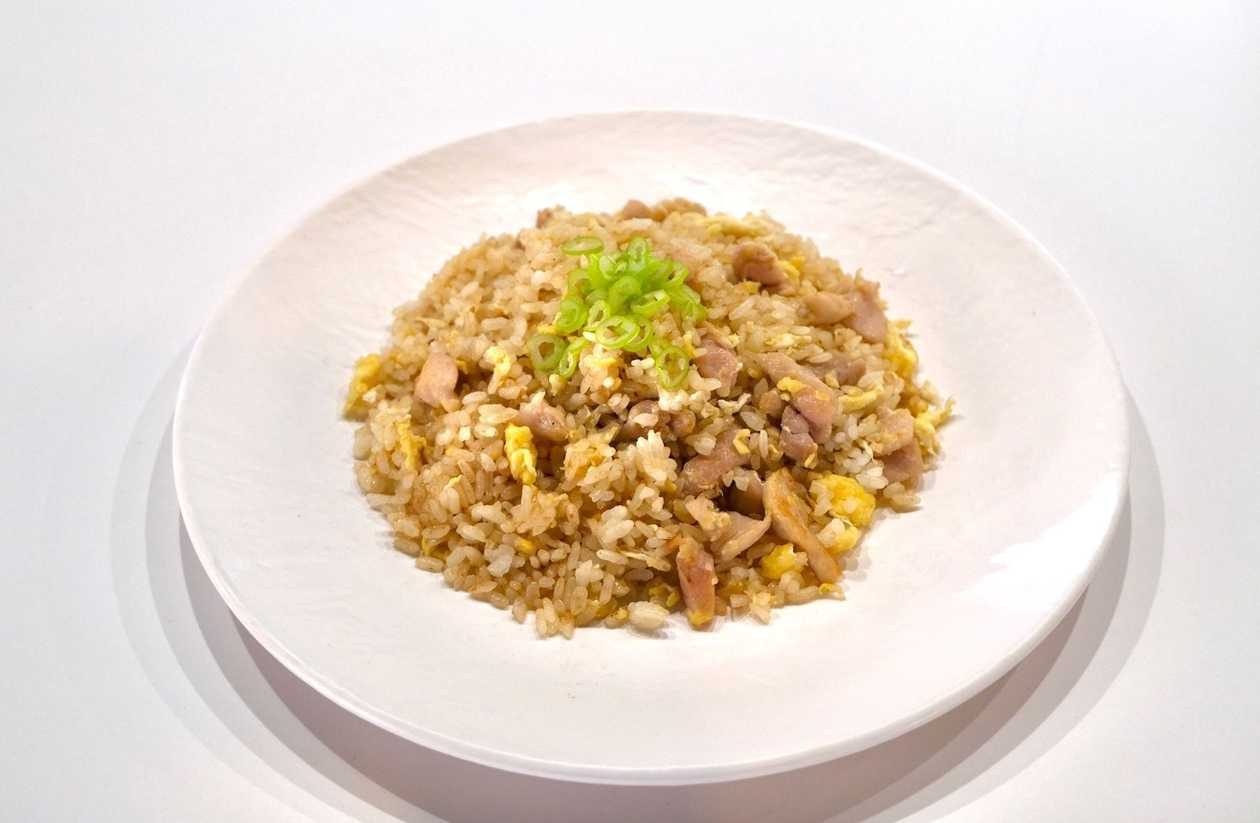 Egg fried rice with chicken