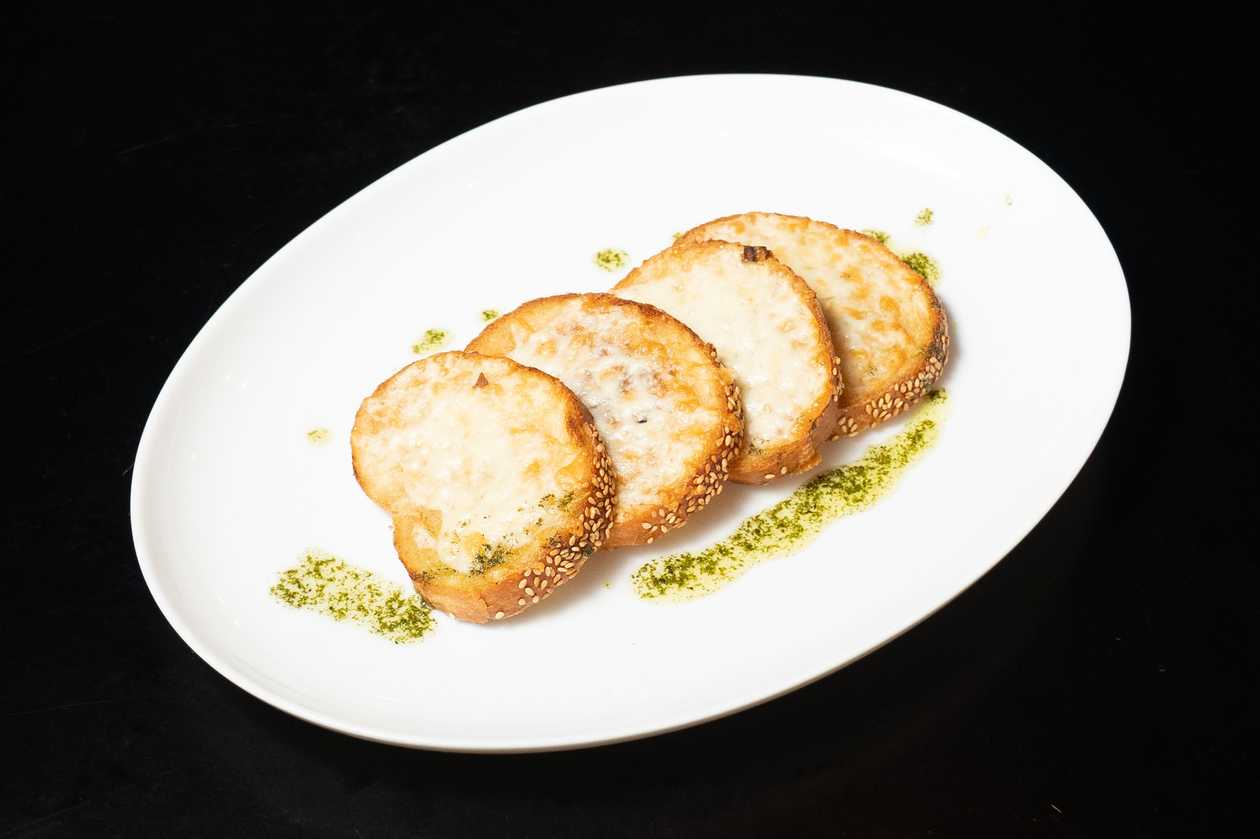 Garlic Bread with Cheese