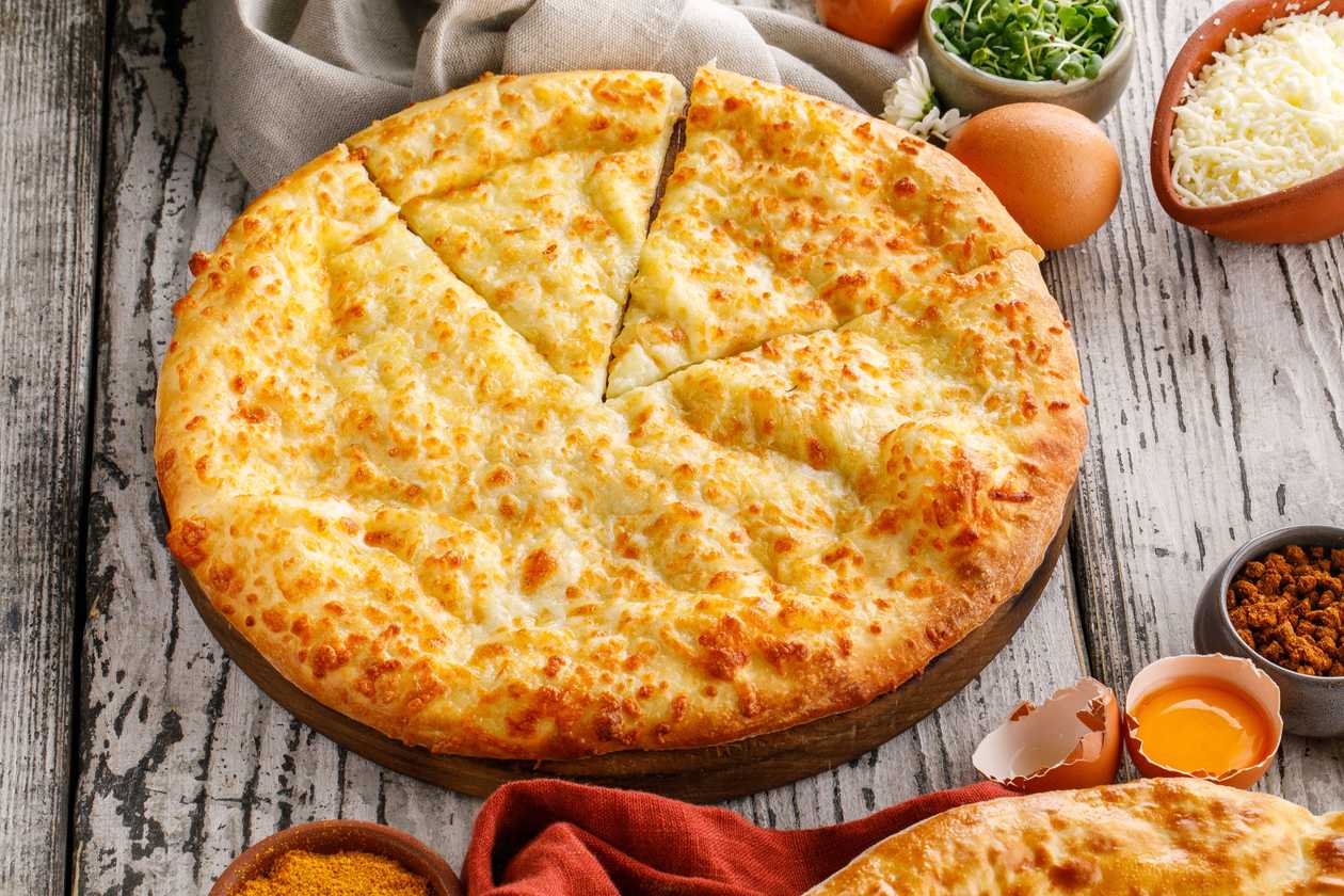 Mengrelian Khatchapuri