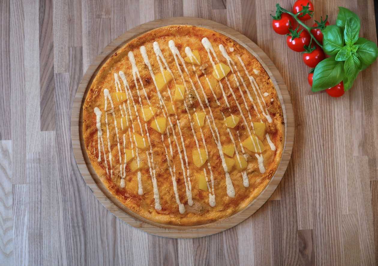 Chicken with pineapple