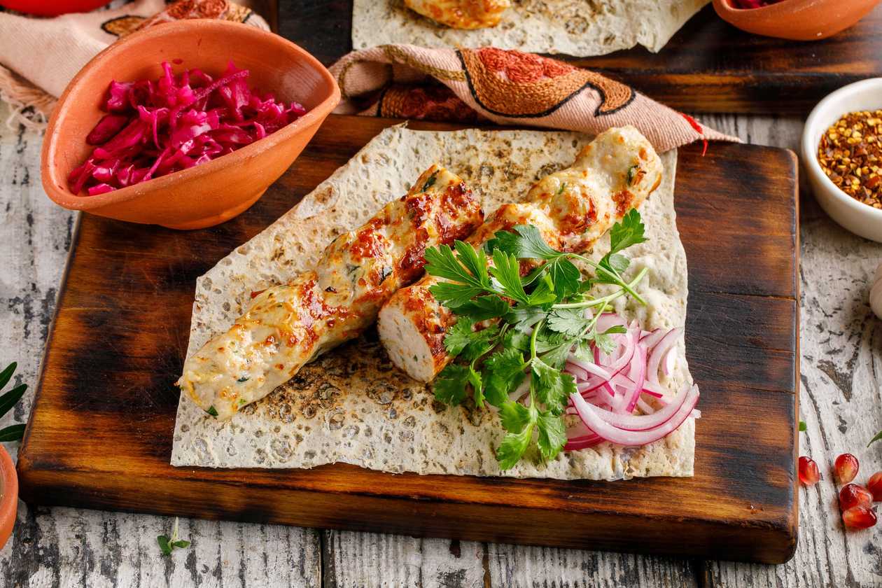 Chicken kebab with smoked cheese