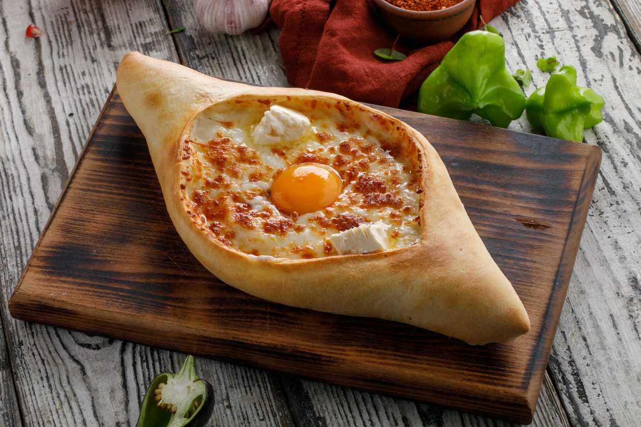 Adjarian Khatchapuri