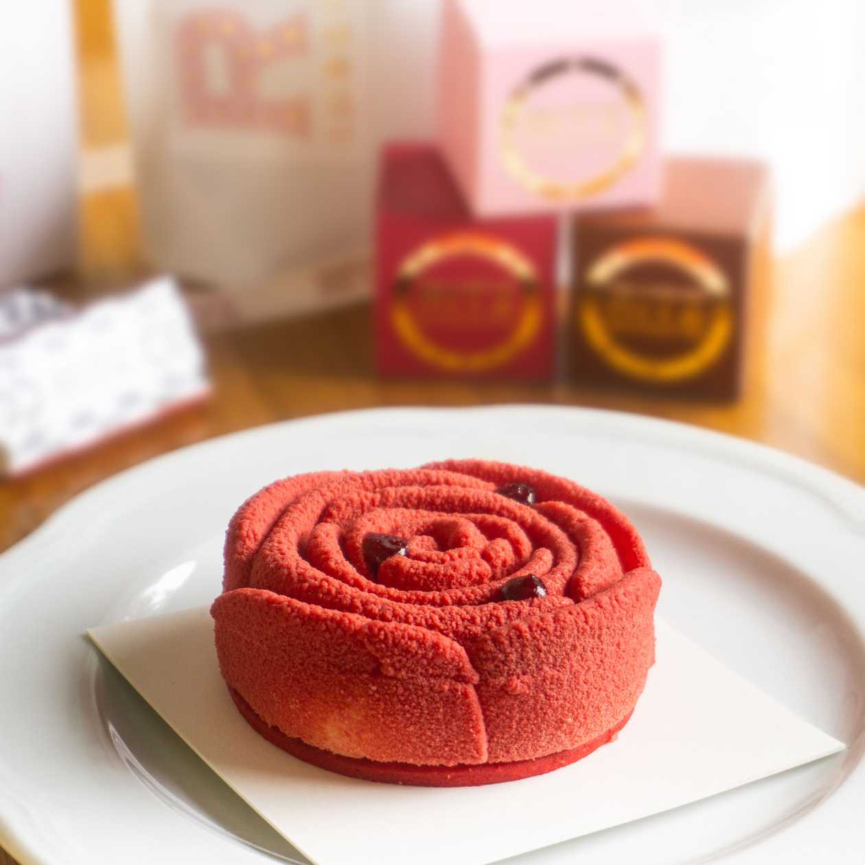 Ritz Red Rose with Mascarpone and Rose Flavour