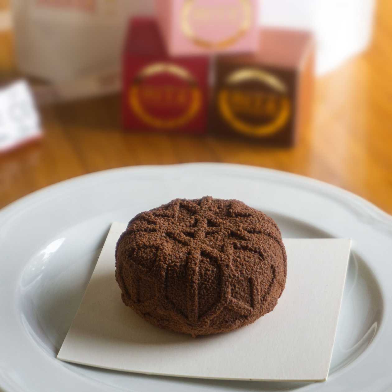 Mont blanc Ritz with tonka bean and milk chocolate