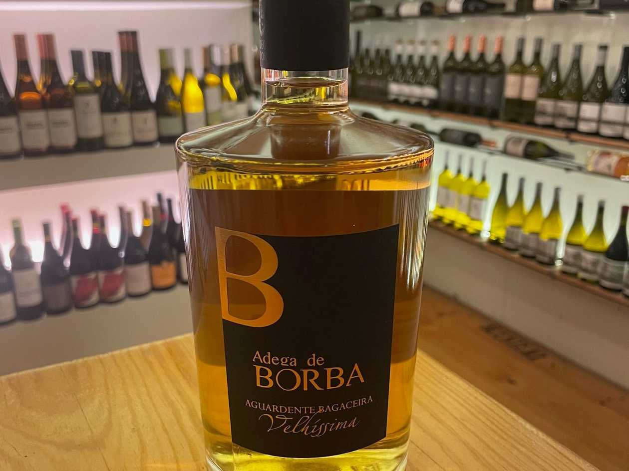 Aguardente Adega de Borba velhissima