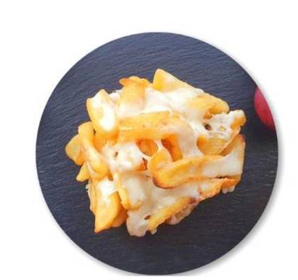 Cartofi prajiti cu mozzarella (cartofi proaspeti)