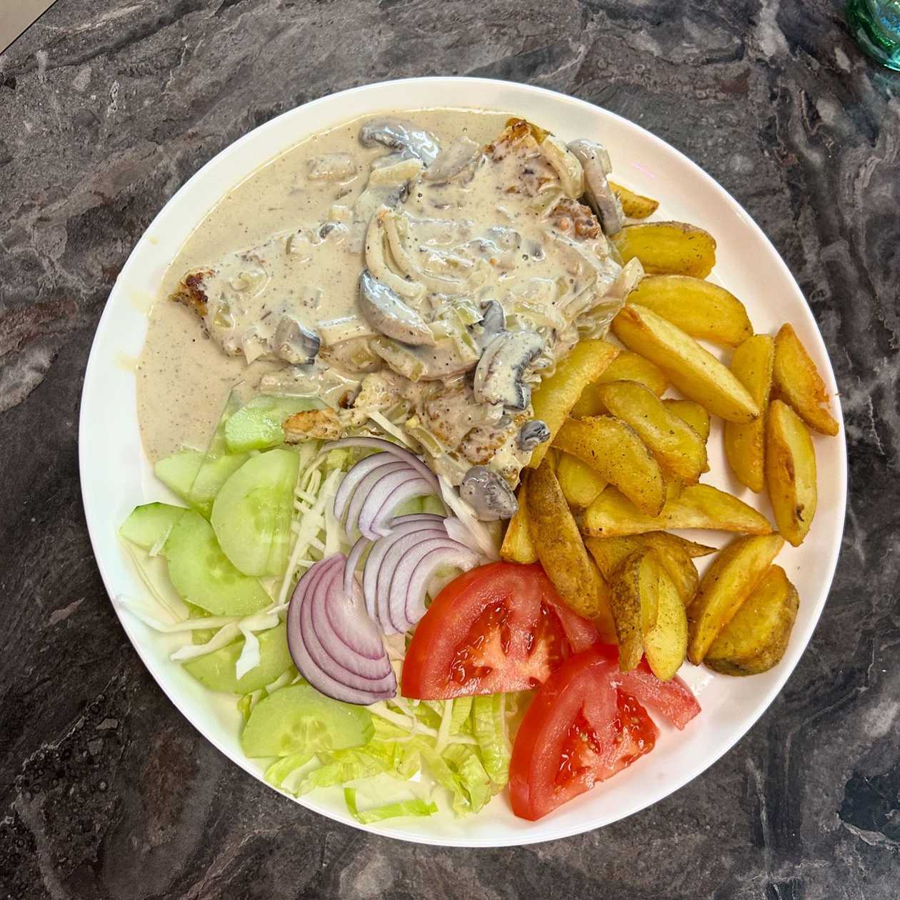 Kuracie prsia s krémovou šampiňonovou omáčkou (200g)