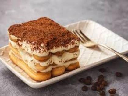 tiramisu cu frisca