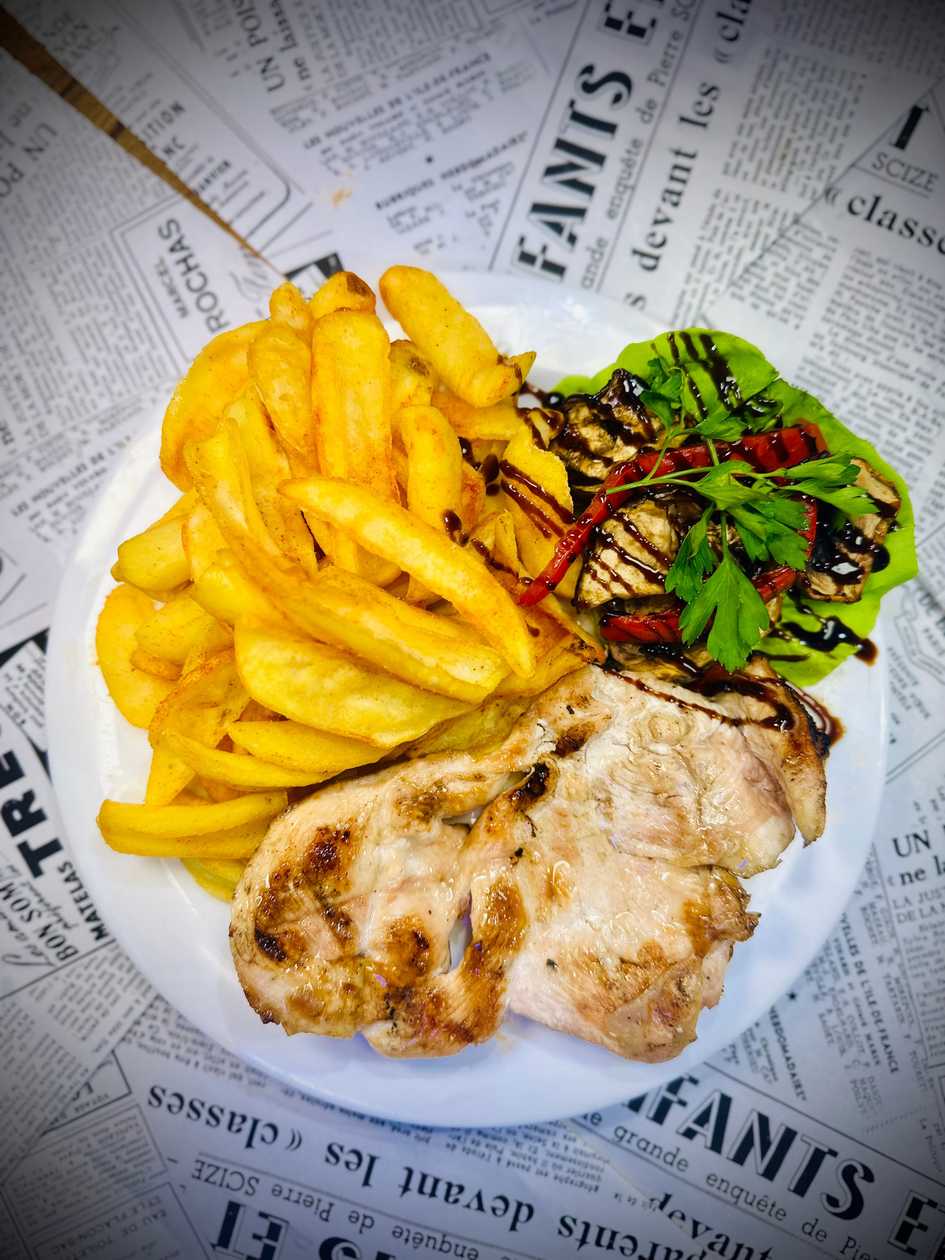 Piept de pui pe cărbuni