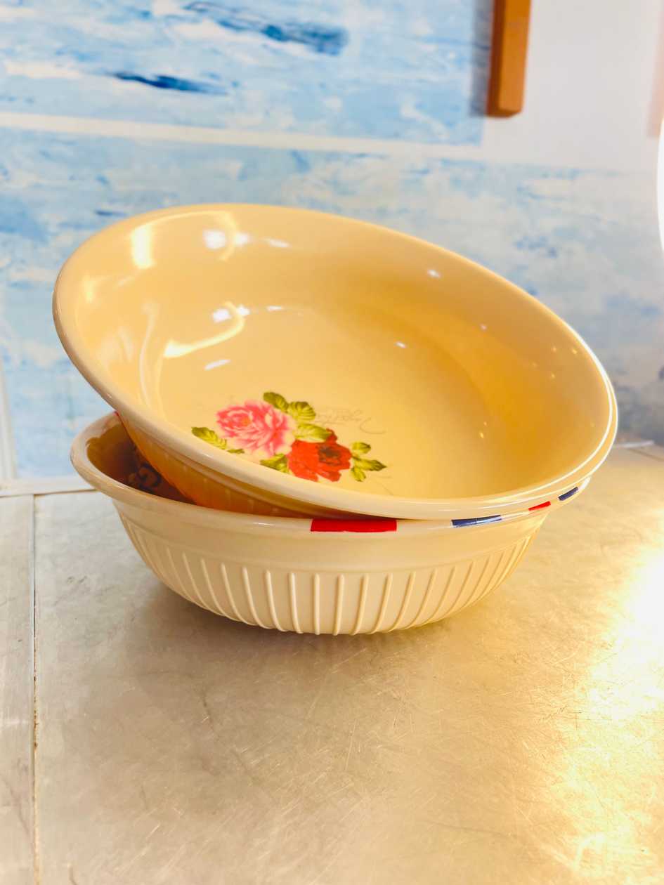 Big plastic bowl