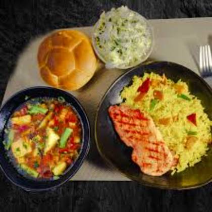 Meniul zilei  Piept de pui la gratar