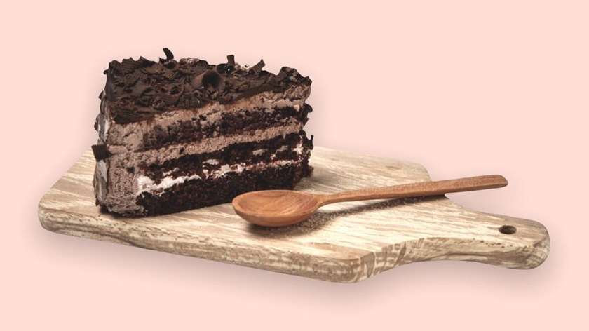 Double Chocolate Cake (1,6,8)