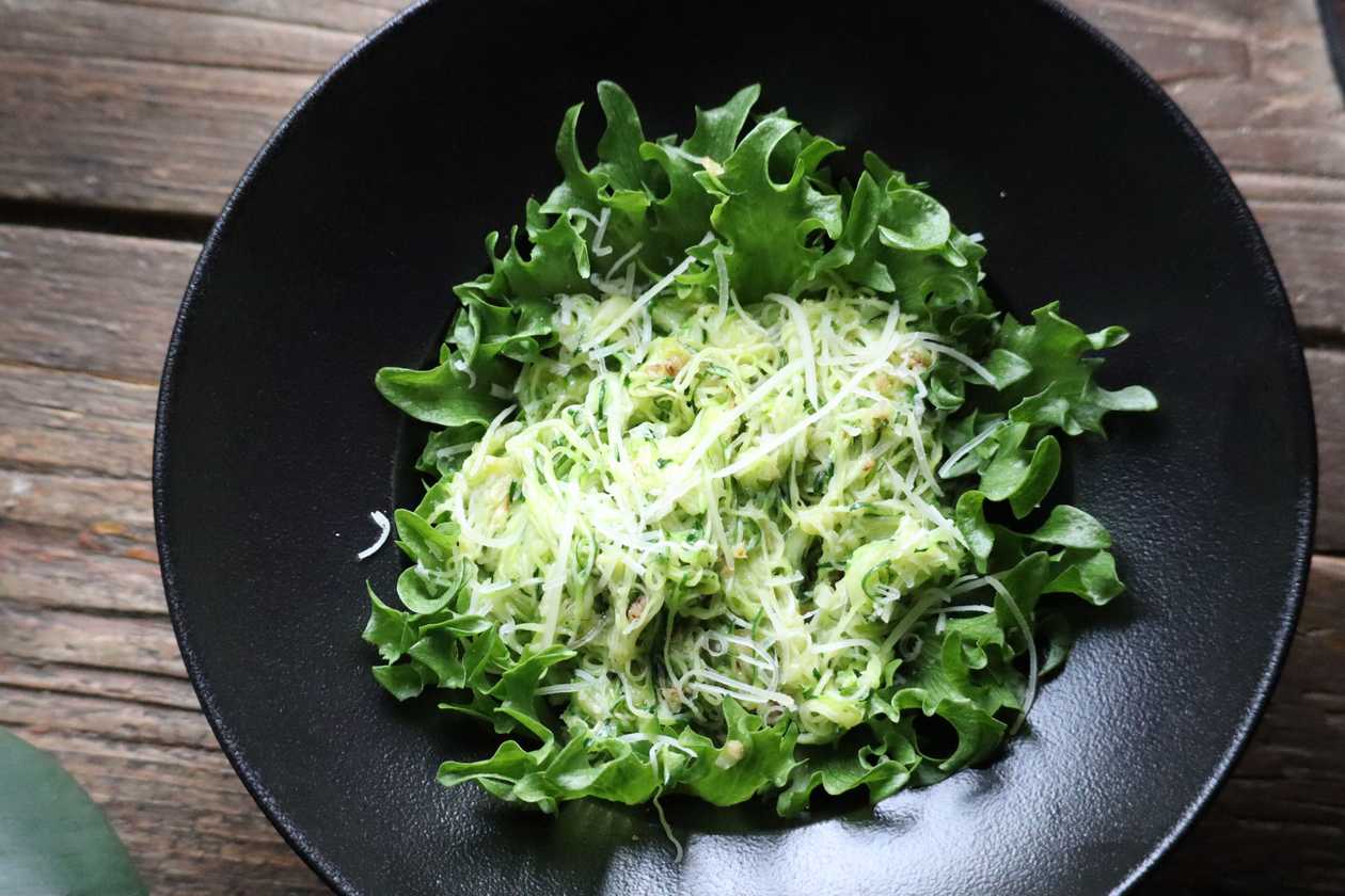 Suvikõrvitsa nuudlid ehk zoodled