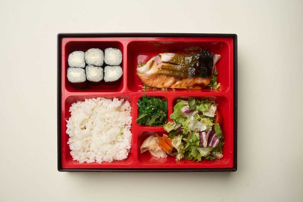 C-Salmon Bento