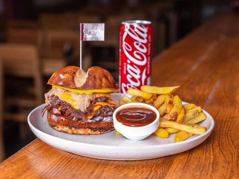 🥤 Nápoj Burger Menu