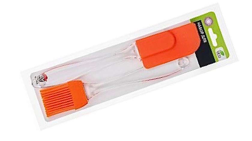 Cream Brush and Knife