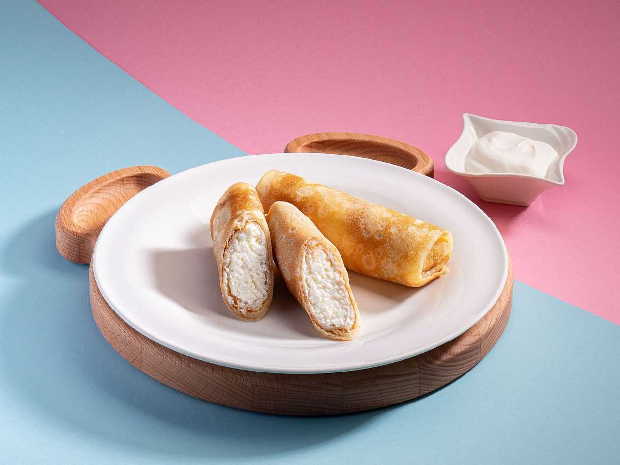 Солодкі млинці з сиром