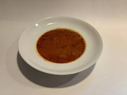 Polévka: Fazolová s uzeninou (1,6,7,9)