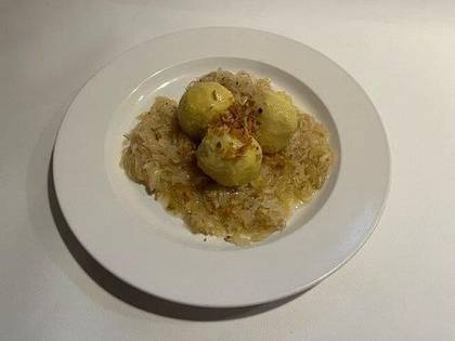 2) Bramborové knedlíky