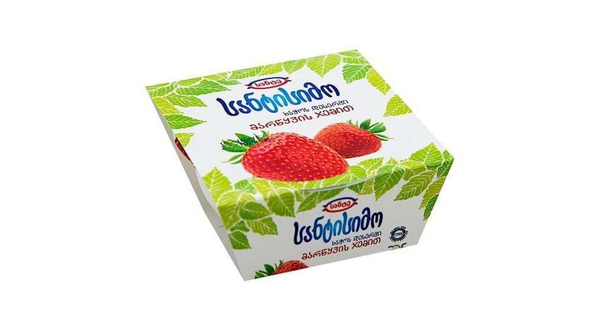 Santissimo Cottage Cheese Dessert with Strawberry Jam 150g