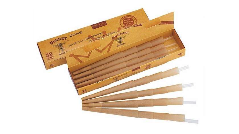 Hornet Rolling Papers / Large Rolling Paper 4pcs