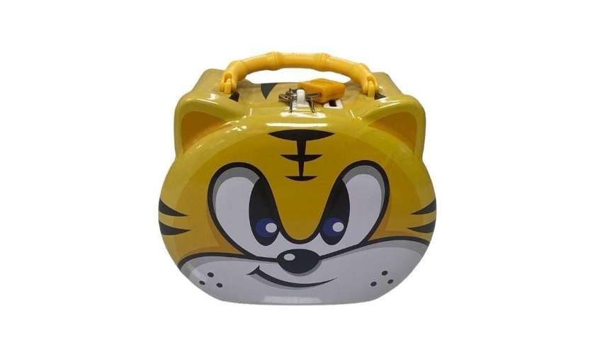 Piggy bank with lock