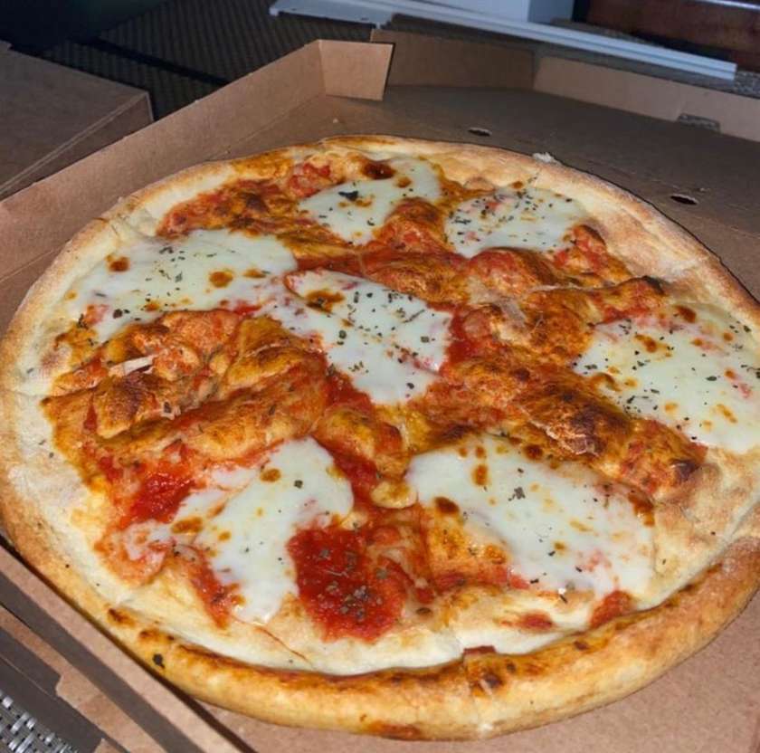 Pizza margherita