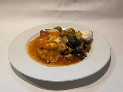 4) Grilované kuřecí prsíčko "ala Havaii", dresink