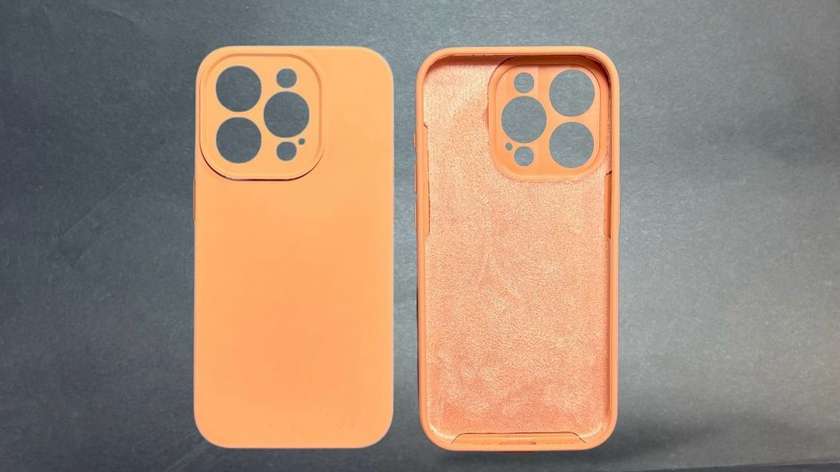 Silicone Case iPhone 15 Pro 4