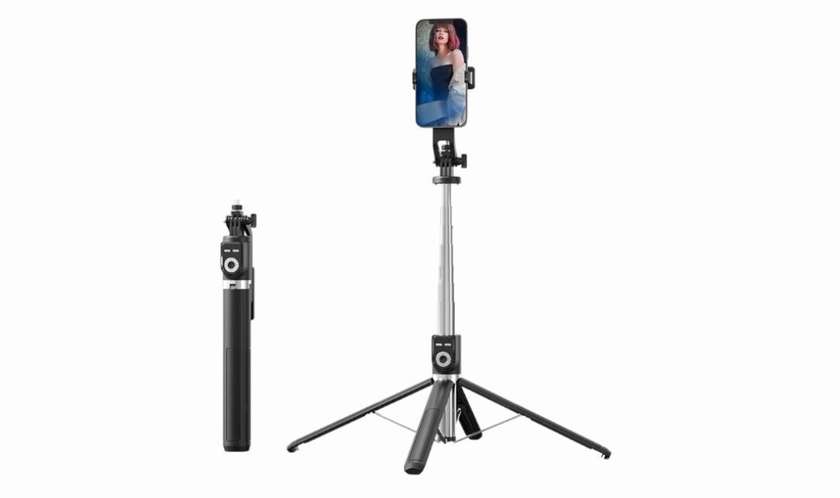 P220 TK 360-Degree Rotating Selfie Stick