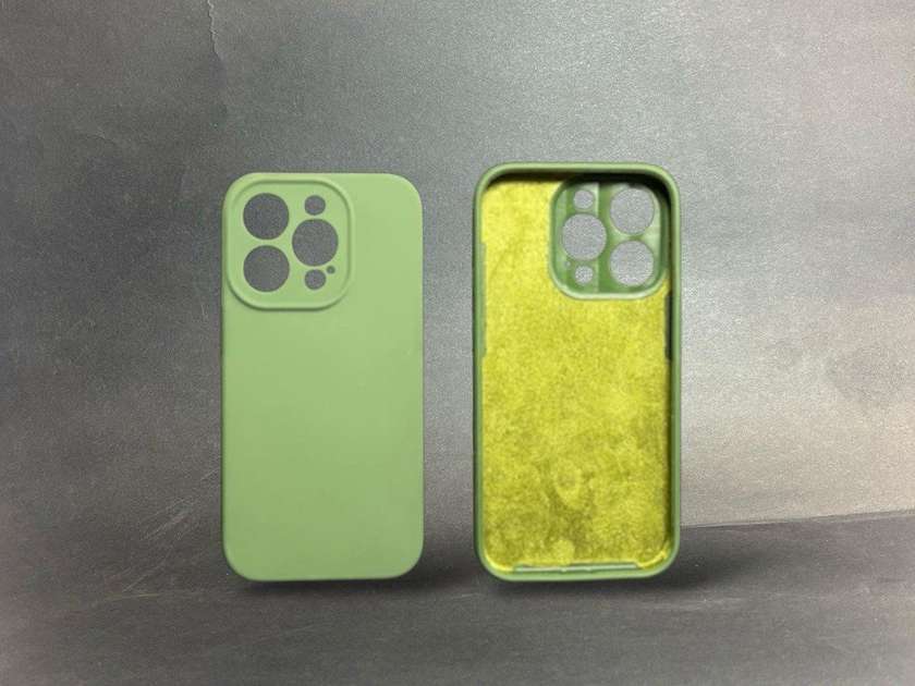 Silicone Case 15 Pro Max 34