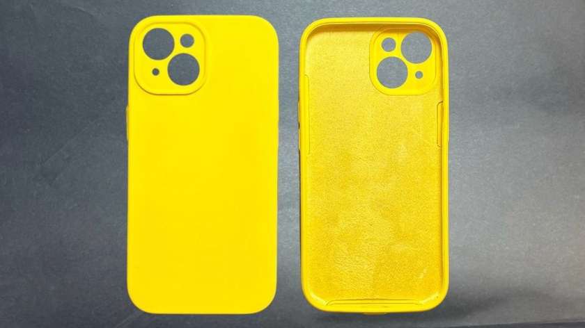 Silicone Case iPhone 15 Yelow