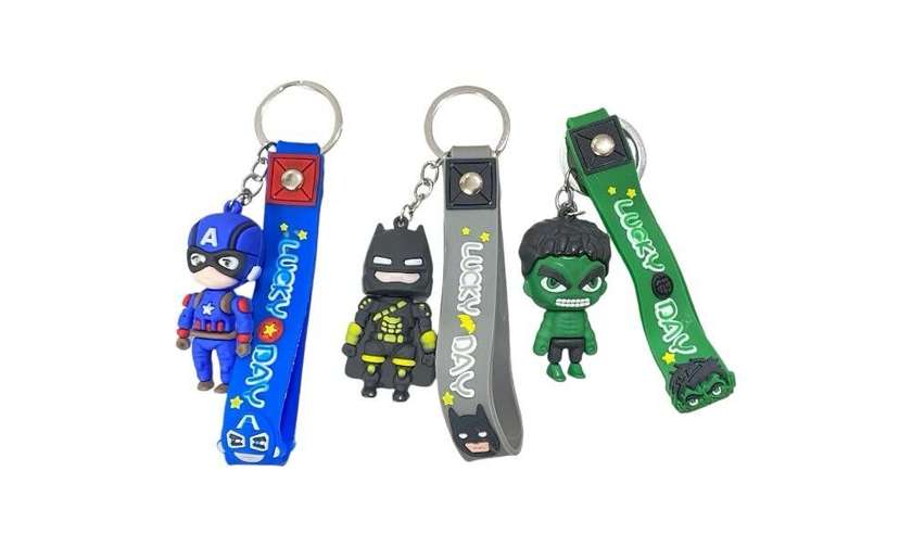 Cartoon character keychain (1 piece)