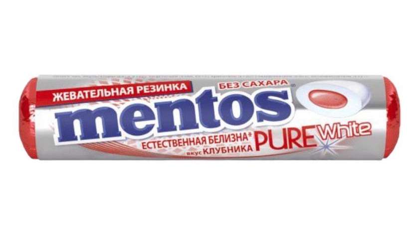 Mentos Strawberry Flavored Chewing Gum 15.5g