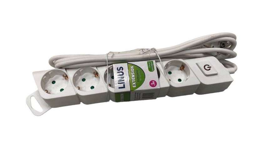 Linus Extension Cord with Button 5-socket 3m
