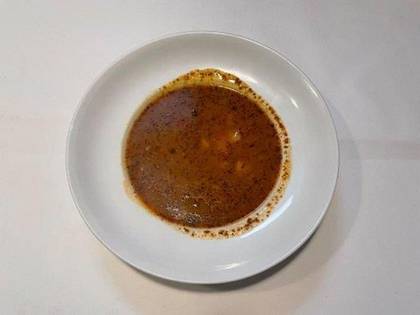 Polévka: Gulášová s brambory (1,3,6,9)