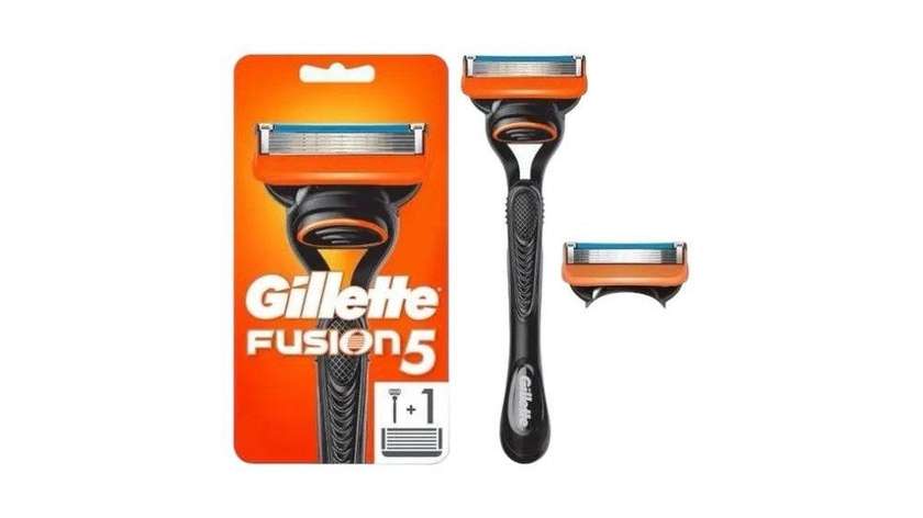 Gillette Fusion 5 Razor with 2 Blades