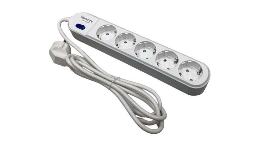Yamatik 5-Outlet Power Strip, 2m, Max 3500W, 16A