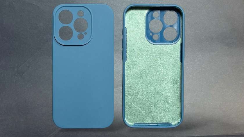 Silicone Case 15 Pro Max 36