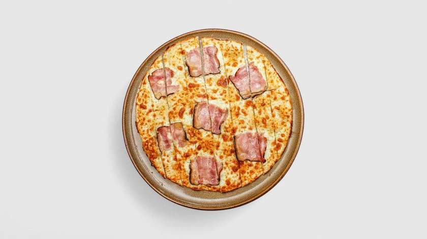 2. Pizza Brot Slanina
