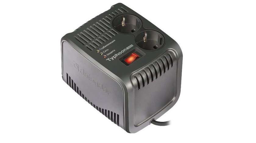 Defender Stabilizer Automatic Voltage Regulator 1000 320W 2 outlets
