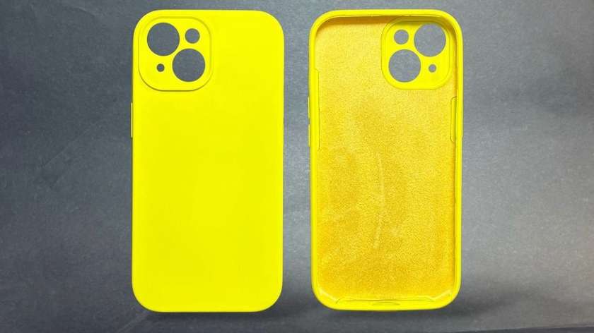 Silicone Case iPhone 15 Light Yellow